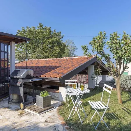 Appartement Studio In Vizinada/istrien 36126 Baldaši